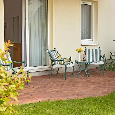 Arielle Mit Terrasse 公寓 泽姆平