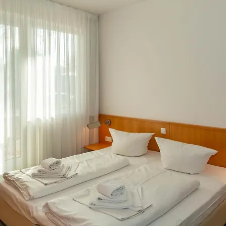 Arielle Mit Terrasse